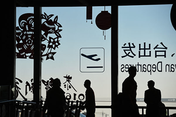 在港期間訪美領館 大陸男子遭中共邊檢盤查
