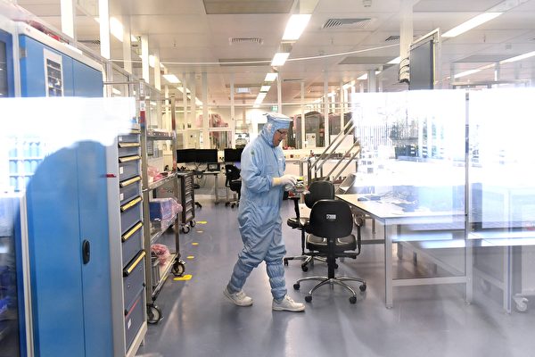 中共吹噓EUV光刻機獲突破 專家析內情