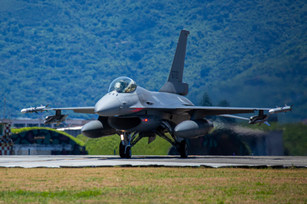軍報宣傳備戰 專家:中共武統台灣恐成空談