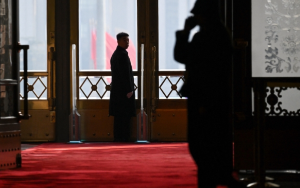 分析:中共下届人事破散 习是最后一代