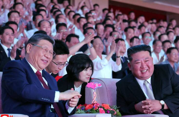 北韩官媒公开习近平「戴眼镜」照片 中媒全避开、日媒称罕见