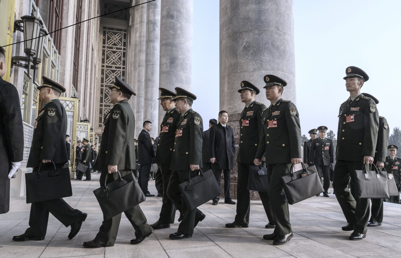 分析:中共軍中大清洗致八一招待會變相降格